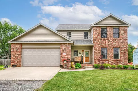 13029 N Webster Rd, Vienna, MI 48420