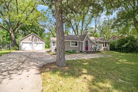 16750 Middlebelt Rd, Livonia, MI 48154