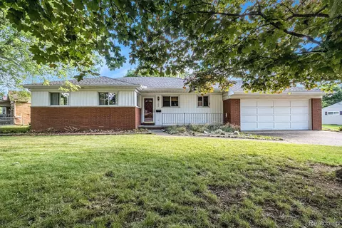 500 N Dartmouth Dr, Durand, MI 48429