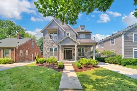949 Chestnut St, Birmingham, MI 48009