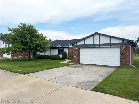 14028 Bery Dr, Sterling Heights, MI 48312