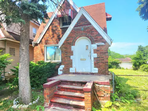 8945 Mendota St, Detroit, MI 48204