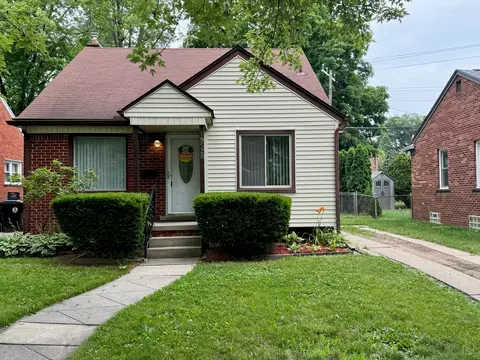 19520 Olympia, Redford, MI 48240