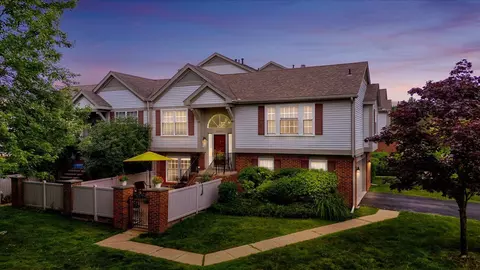 49940 Plymouth Way, Plymouth, MI 48170