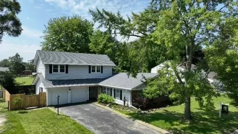 2652 Renshaw Dr, Troy, MI 48085