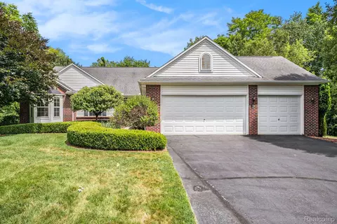 3029 Wheat Valley Dr, Marion, MI 48843