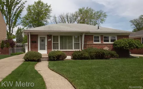 1603 Ottawa Dr, Royal Oak, MI 48073