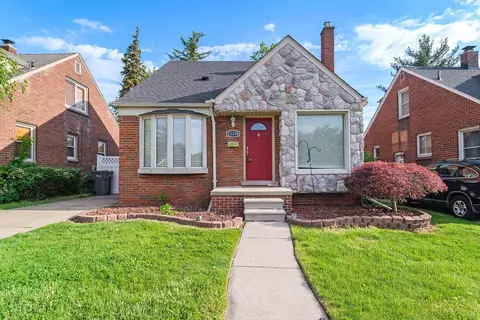 23310 Wilson Ave, Dearborn, MI 48128