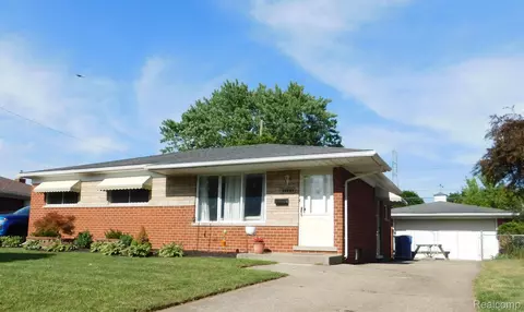 29832 Bradner Dr, Warren, MI 48088