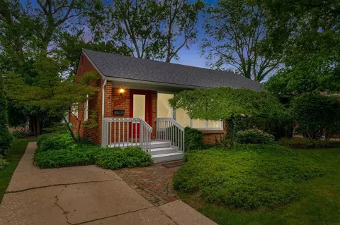 2350 Derby Rd, Birmingham, MI 48009