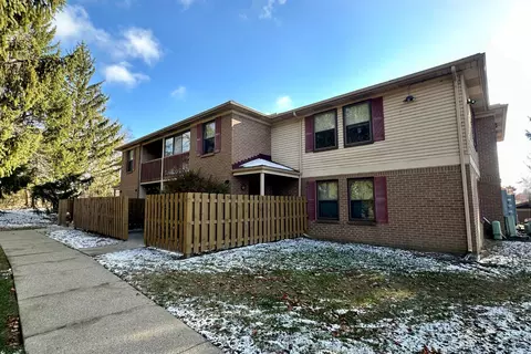 19345 Surrey Ln, Northville, MI 48167