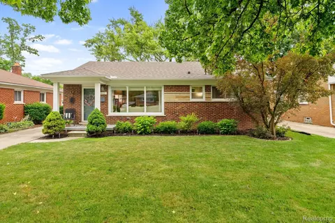 1412 Huron Ave, Royal Oak, MI 48073