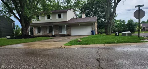 12200 Townline Rd, Grand Blanc, MI 48439