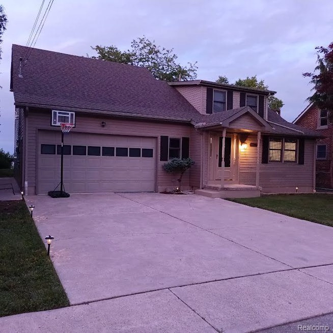 35569 Erie Dr