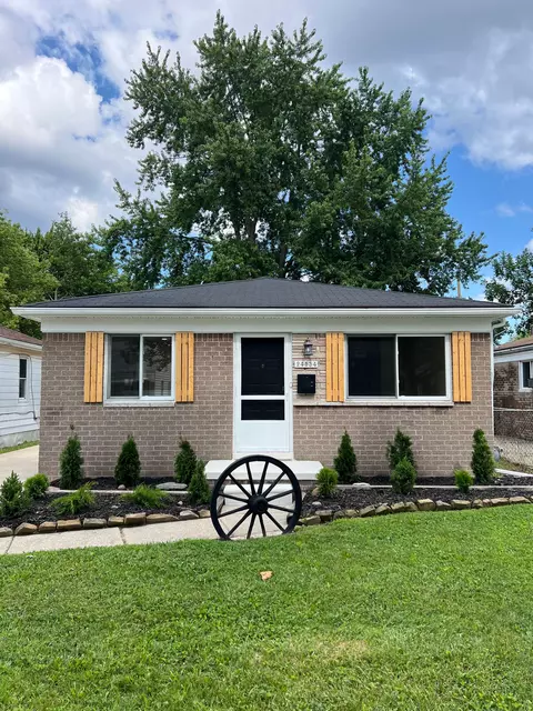 24534 Valley Ave, Eastpointe, MI 48021