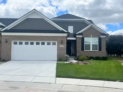 16266 Beech Tree Ln, Clinton Township, MI 48038