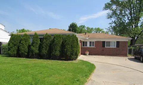 30054 Shiawassee, Farmington Hills, MI 48336