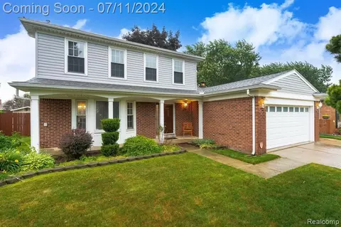 13831 Bathgate Dr, Sterling Heights, MI 48312