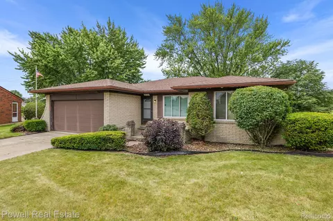 38107 Sumpter Dr, Sterling Heights, MI 48310