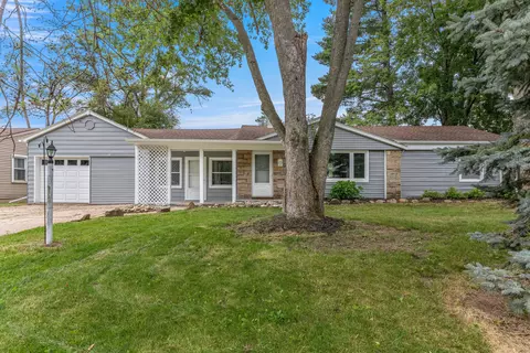 19365 Merriman, Livonia, MI 48152