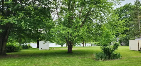 5160 Birch Dr, Dayton, MI 48744