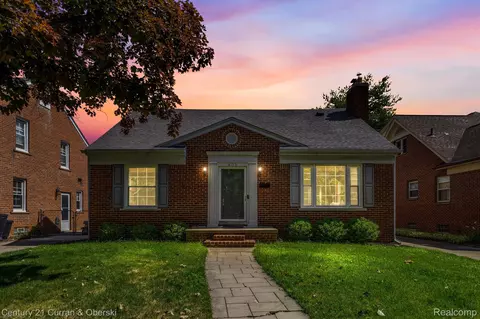 805 S Lafayette St, Dearborn, MI 48124
