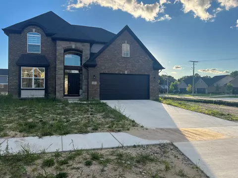 14491 Nova Dr, Livonia, MI 48154