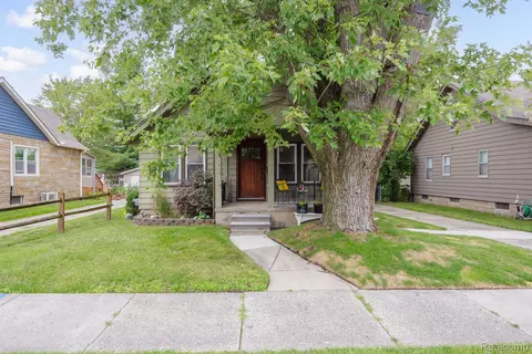 1540 Kenton St, Ferndale, MI 48220