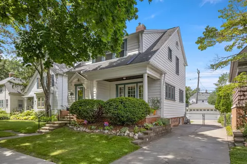 22824 Nona St, Dearborn, MI 48124