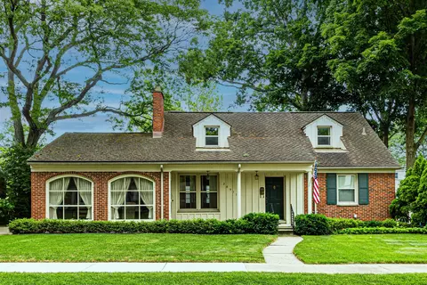 24911 Newton St, Dearborn, MI 48124