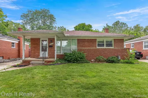 8549 Glengary St, Dearborn Heights, MI 48127