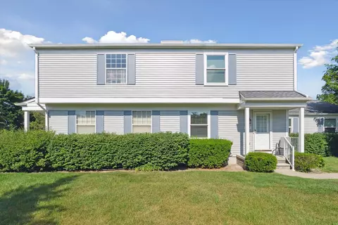 1492 Mariner Dr, Walled Lake, MI 48390