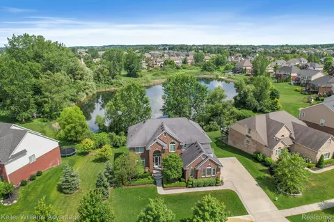 24670 Brompton Way, Lyon, MI 48178