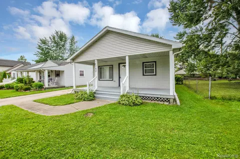 14762 Harold St, Taylor, MI 48180