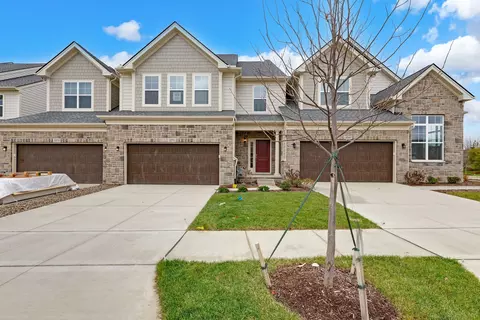 3271 Hayster Dr, Ann Arbor, MI 48105