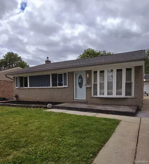 3470 Helen Ave, Lincoln Park, MI 48146