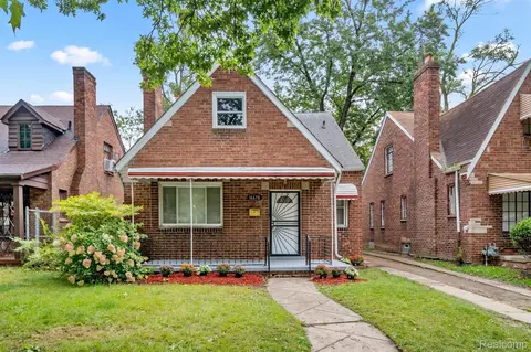 16678 Lesure St, Detroit, MI 48235