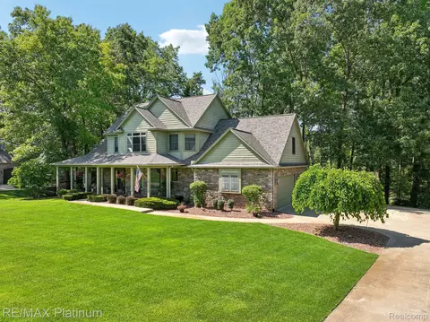 4657 Lakeshire Dr, Marion, MI 48843