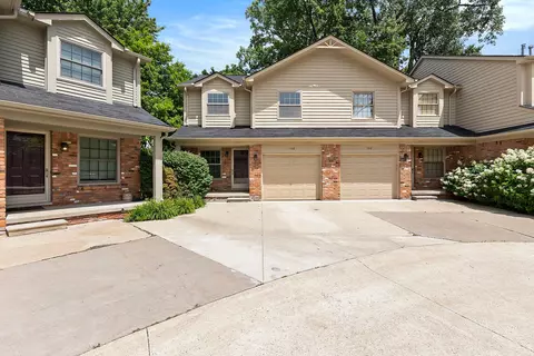 108 Maplegrove Dr, Clawson, MI 48017