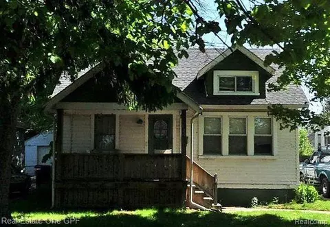 5080 Anatole St, Grosse Pointe, MI 48236