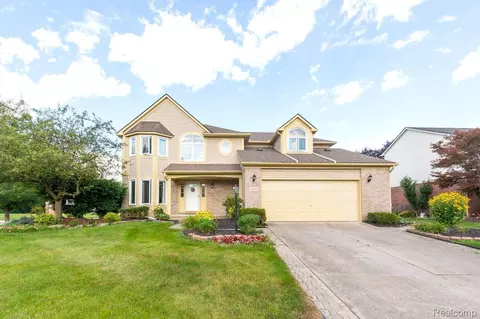 1454 Aziz Dr, Canton, MI 48188