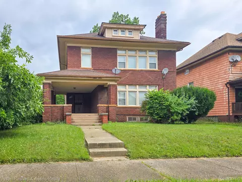 181 California St, Highland Park, MI 48203
