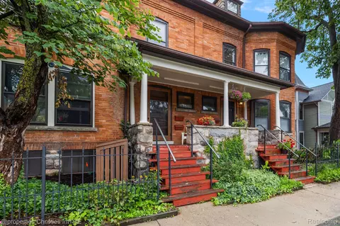 505 Detroit St #2, Ann Arbor, MI 48104