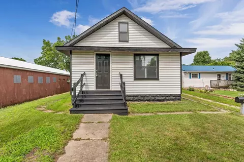 2021 Turner St, Lansing, MI 48906