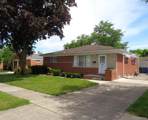 30427 Ledgecliff Ave, Westland, MI 48185