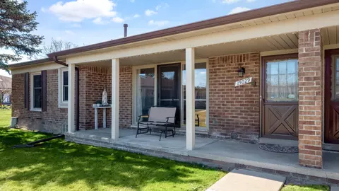 15029 Victoria, Shelby, MI 48315