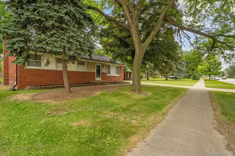 12978 Beech Daly Rd, Redford, MI 48239