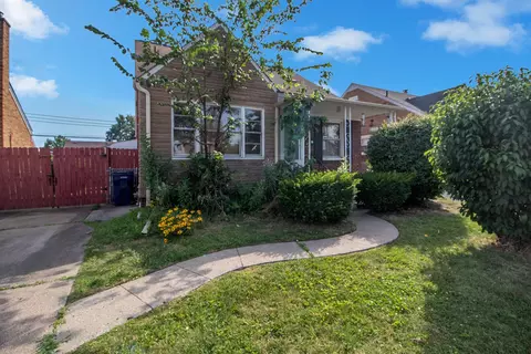 1561 Lincoln Ave, Lincoln Park, MI 48146