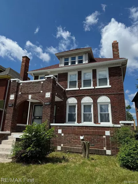16161 Fairfield St, Detroit, MI 48221