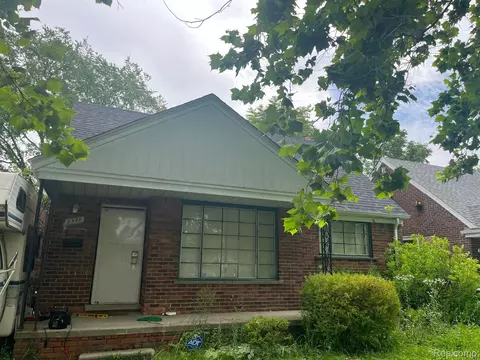9340 Mansfield St, Detroit, MI 48228